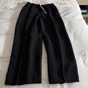 Aritzia Black Wide-Leg Sweatpants